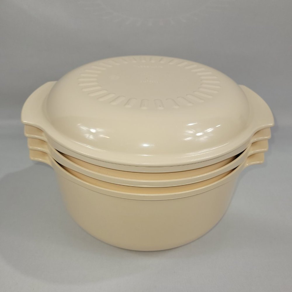Tupperware Vintage 4 Piece Stack Cooker Microwave Cooking Set